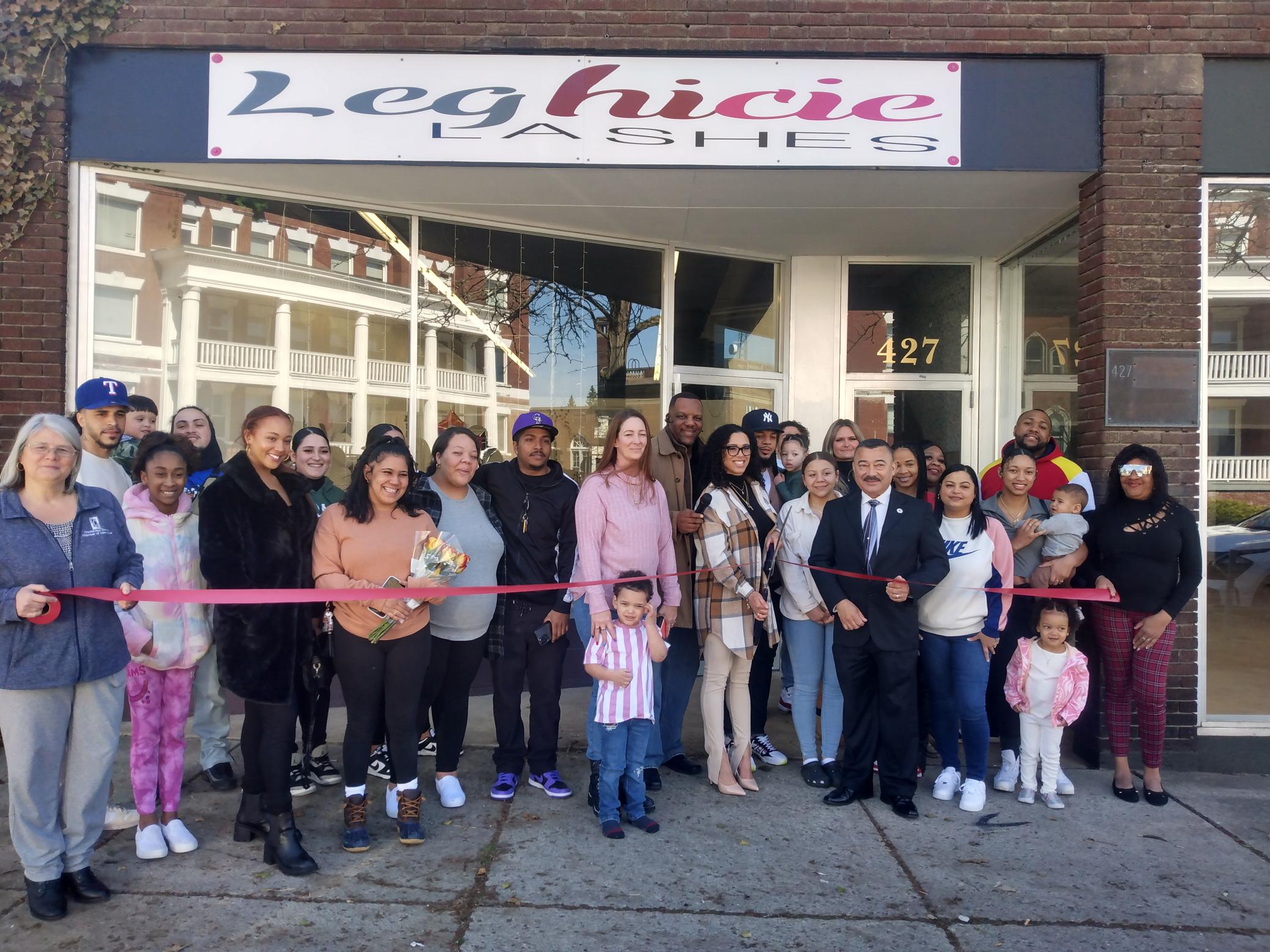 New business opens on Central Avenue | News, Sports, Jobs - Vimarsana News